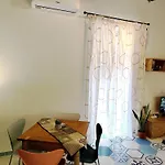 公寓 Montesantini House *