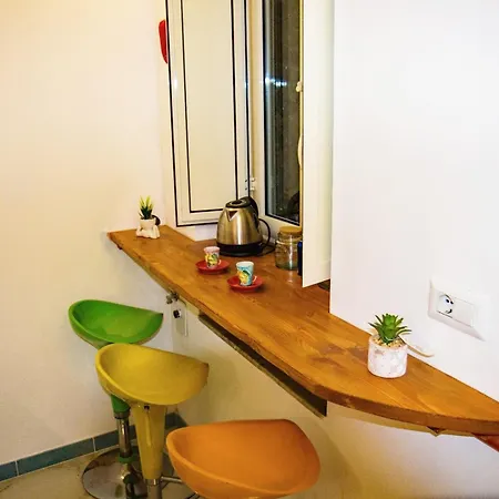 Apartamento Montesantini House Nápoles