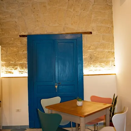 Apartment Montesantini House