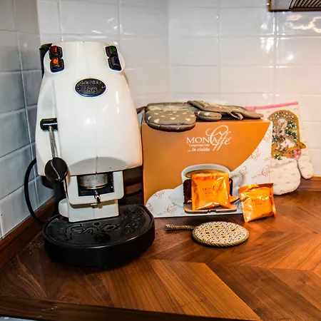 Apartment Montesantini House *