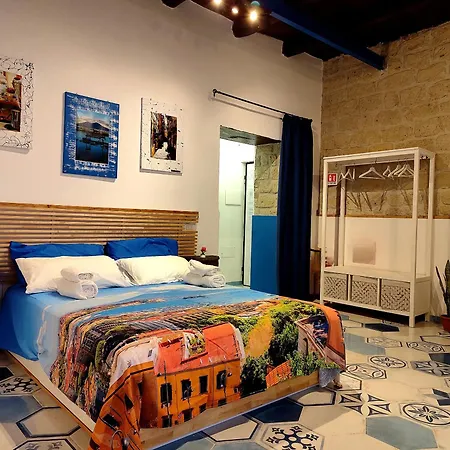 Montesantini House Apartment *